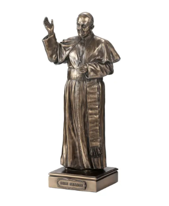 Picture of Pope Francis Statue